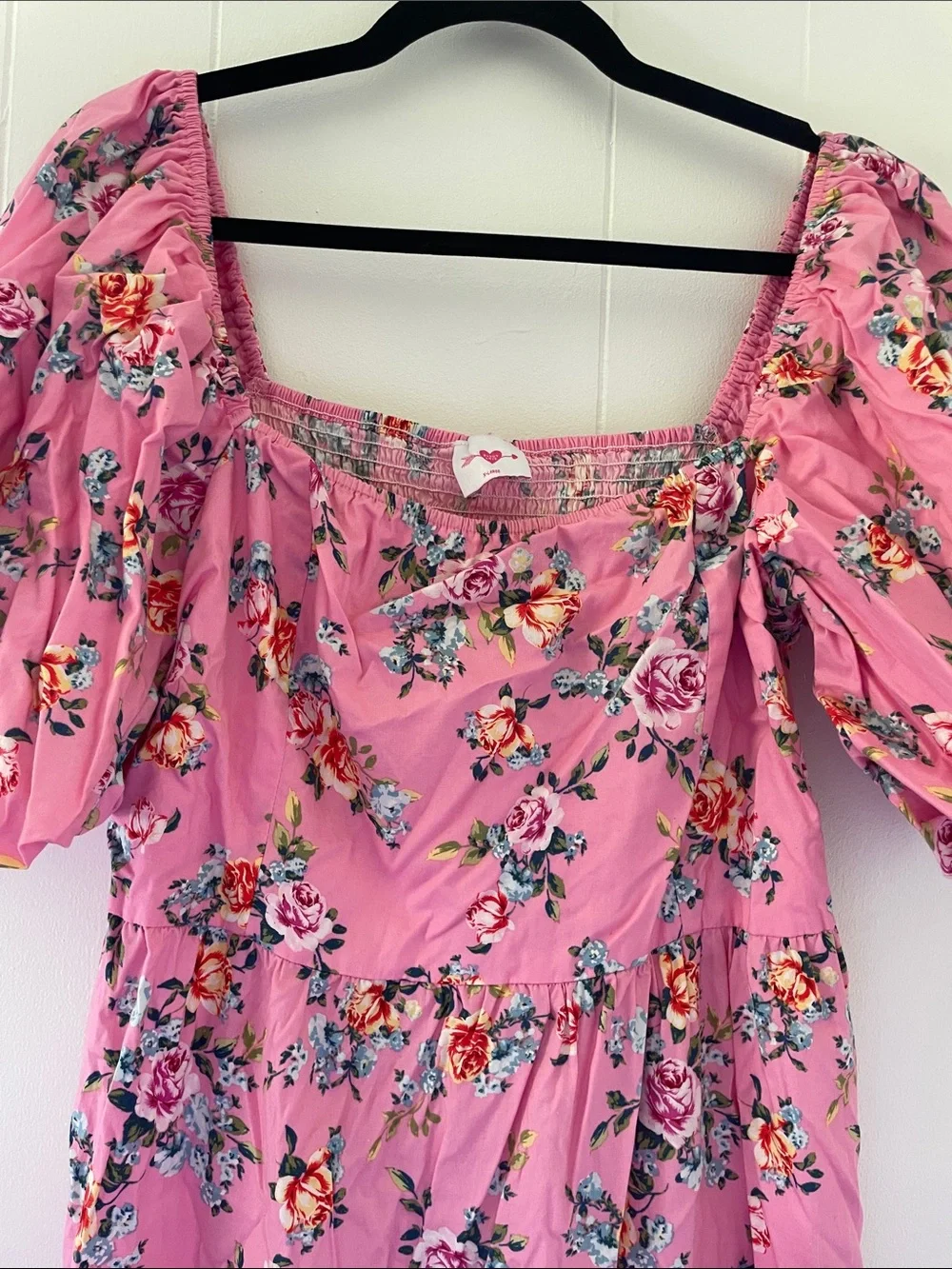 Buddy Love Pink Floral Puff-Sleeve Maxi Dress